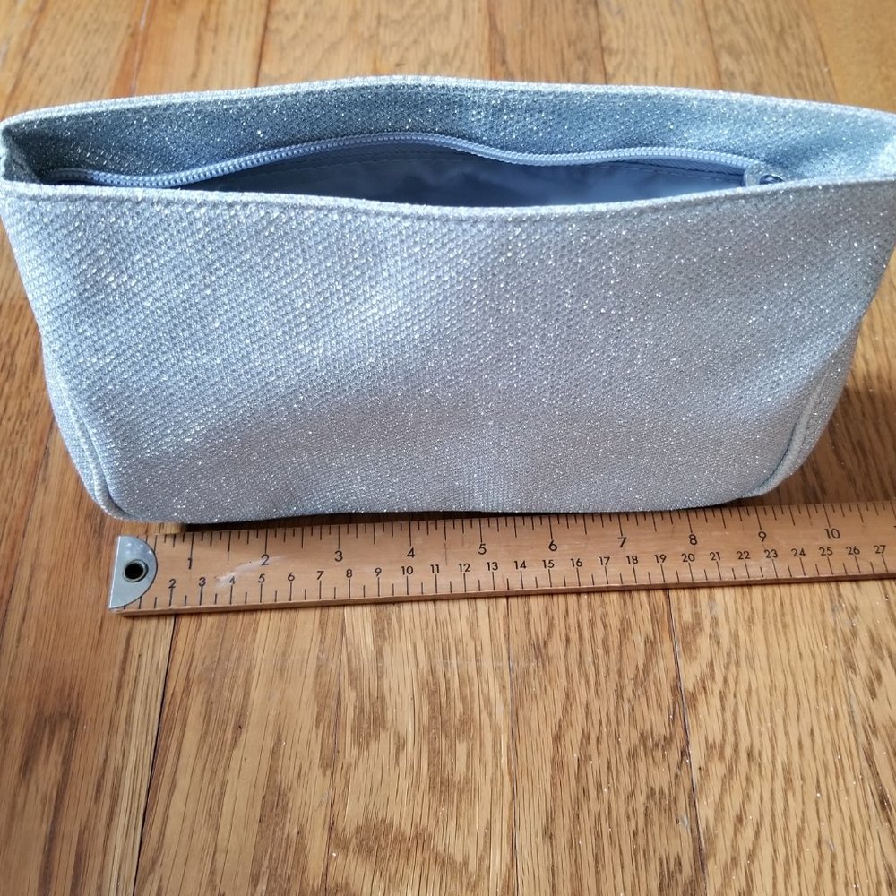 Silver Sparkly Makeup Bag - Picture 7 of 8
